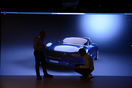 Auto renderizzata con CATIA e una scheda grafica Quadro
